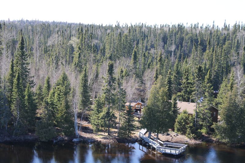 Wapikaimaski Lake Ontario Fishing Cabins at Kashabowie Outposts