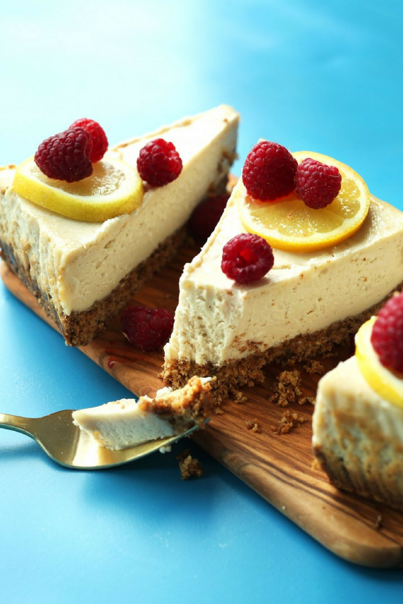 10 Rosh Hashanah Worthy Desserts that anyone will enjoy {Easy