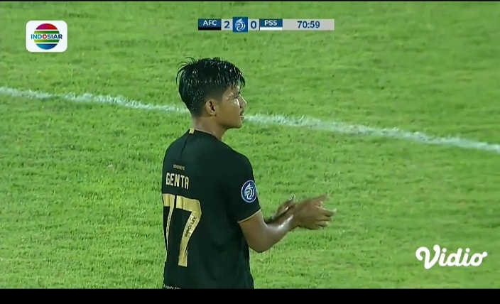 Jalani Debut di Liga 1, Wonderkid Asal Sumbar Mengaku Bangga - Kata Sumbar