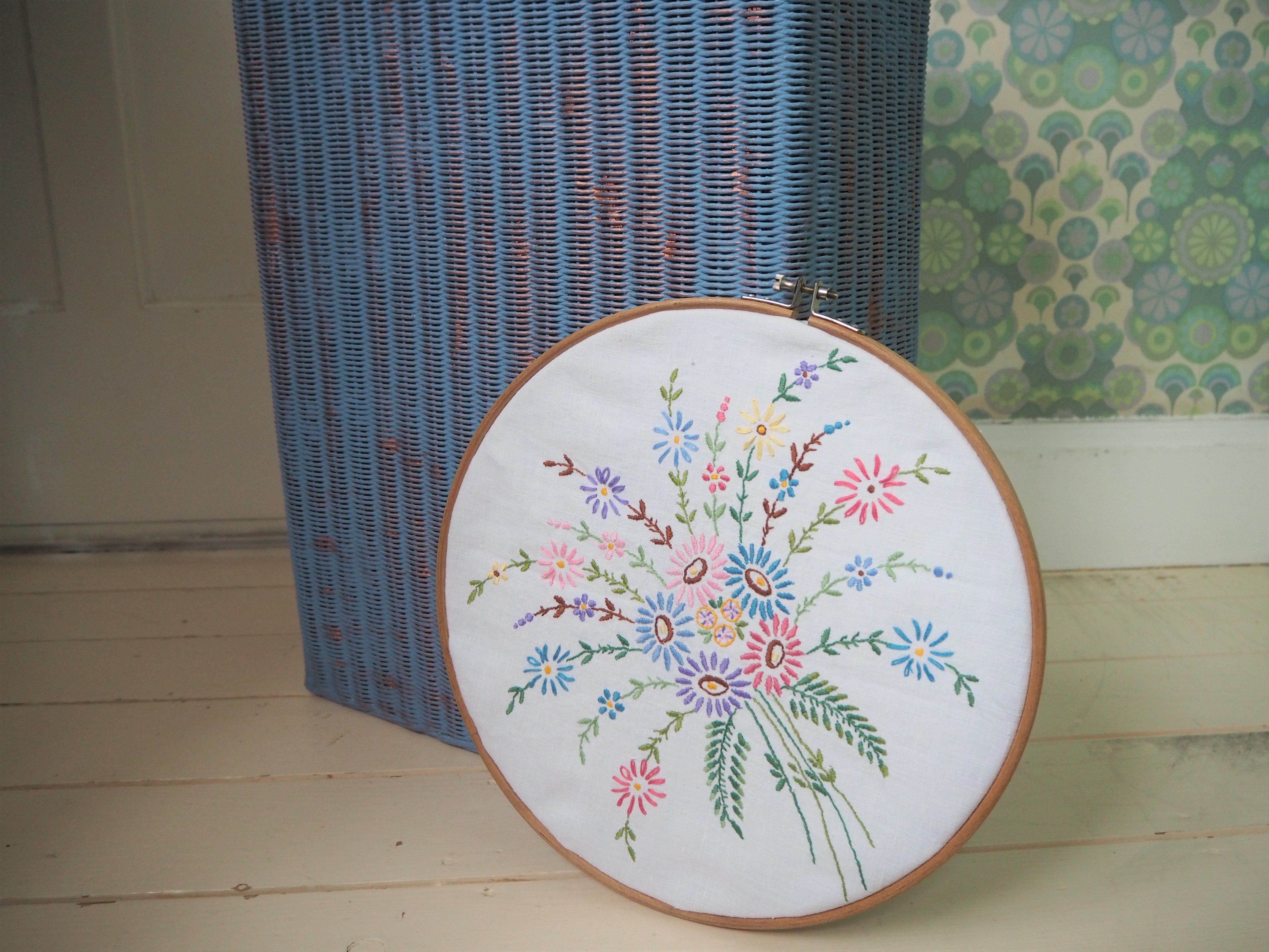 How to upcycle a vintage laundry basket Kate Beavis Vintage Expert