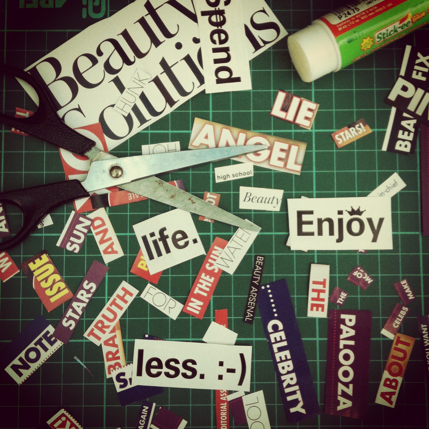 7 Creative Ways to Recycle Magazines