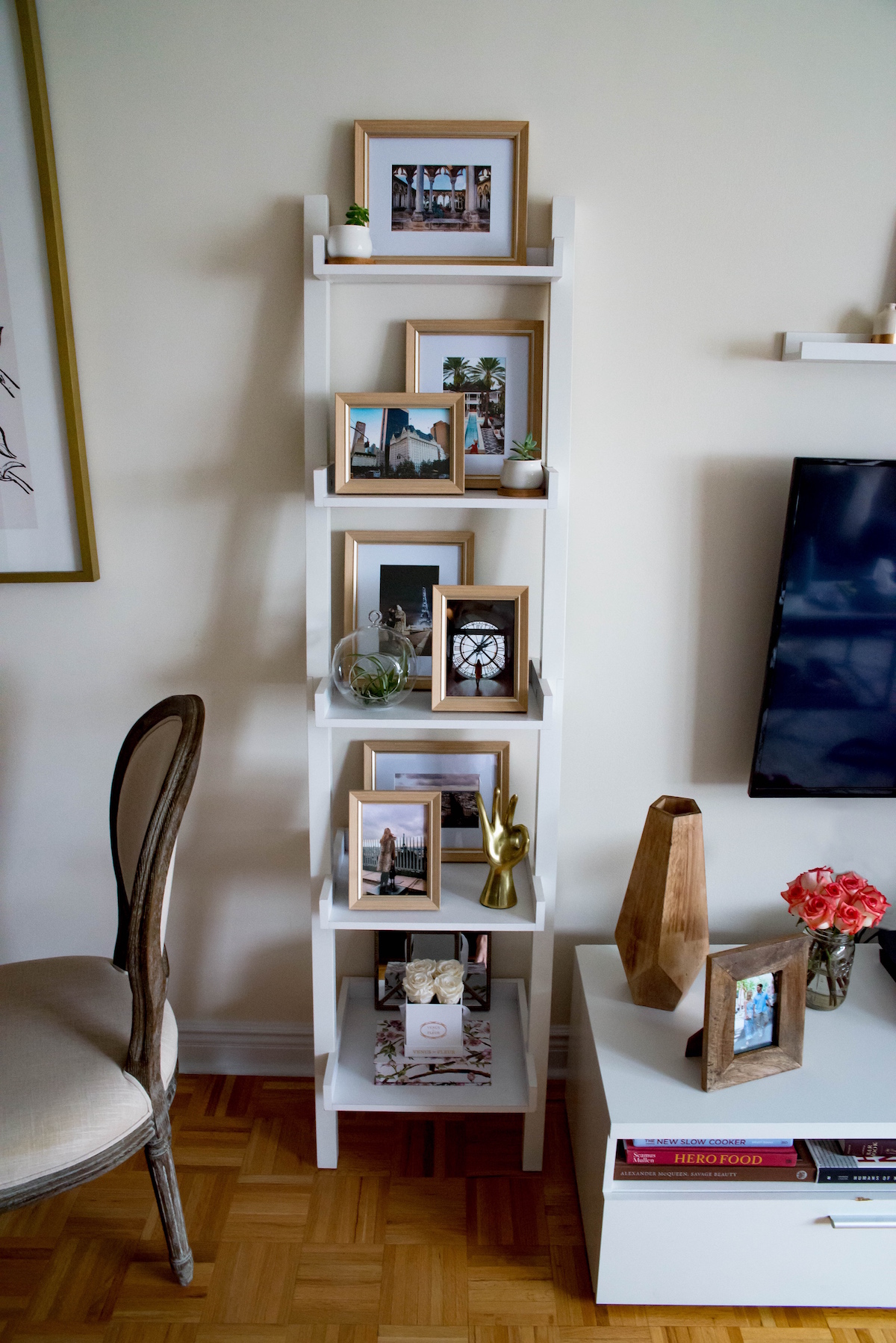 How To Style A Ladder Bookshelf Katie's Bliss