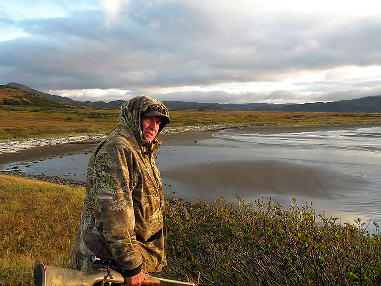 About your Alaska Hunting Guides