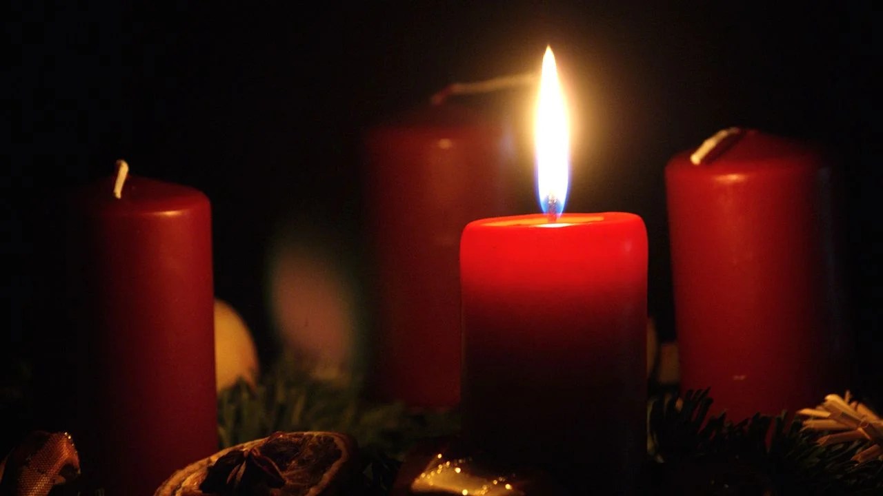 Ia datang kepada umatNya, tapi mereka tidak menerimaNya