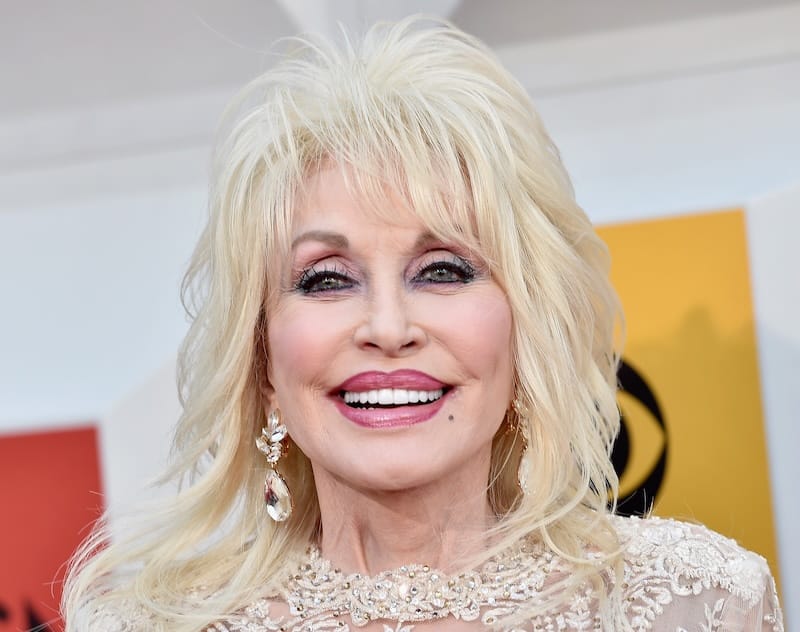 Dolly Parton Invites Prince Princess Charlotte, and Prince