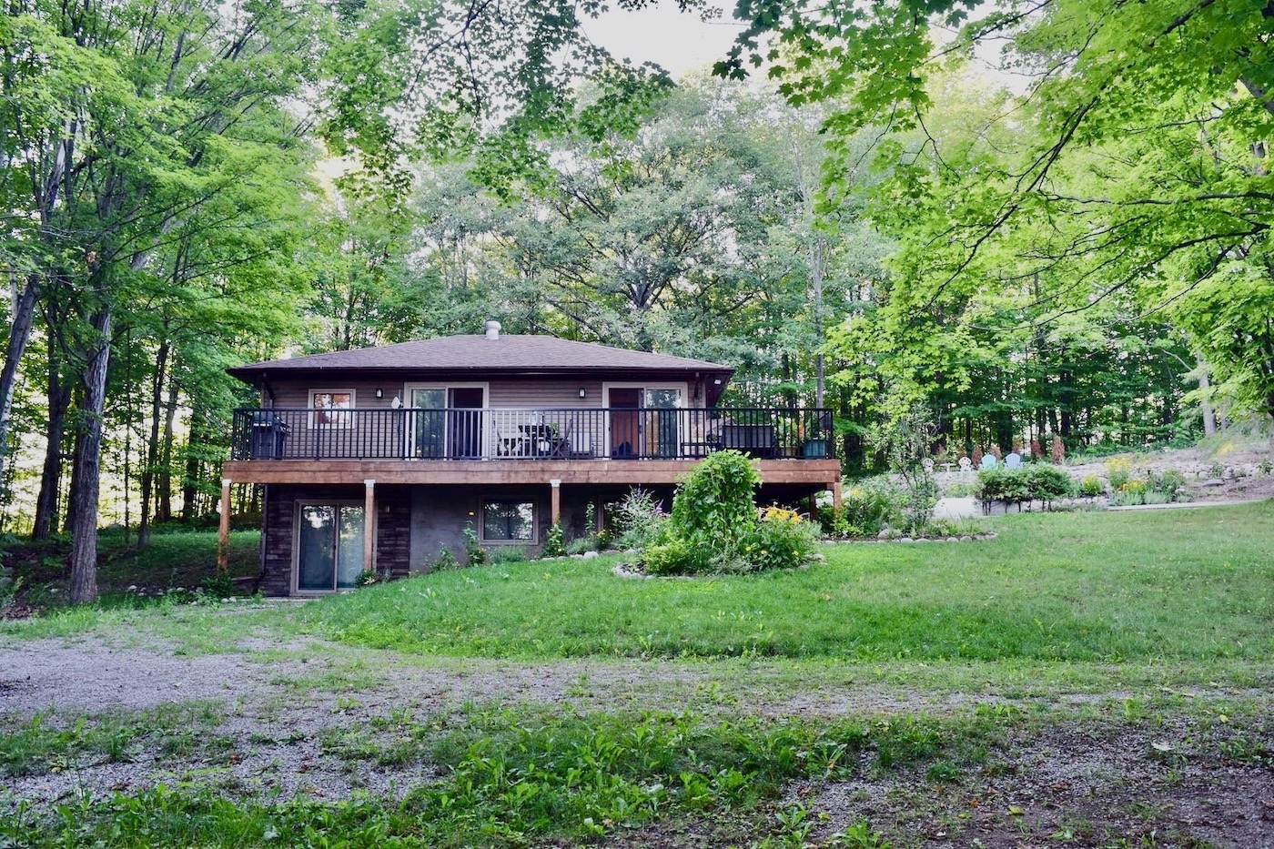 Lakehurst Retreat At Sandy Lake Kawartha Cottage Vacations