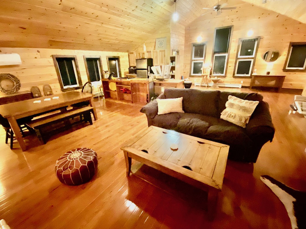 Britt Cottage on Still Bay Kawartha