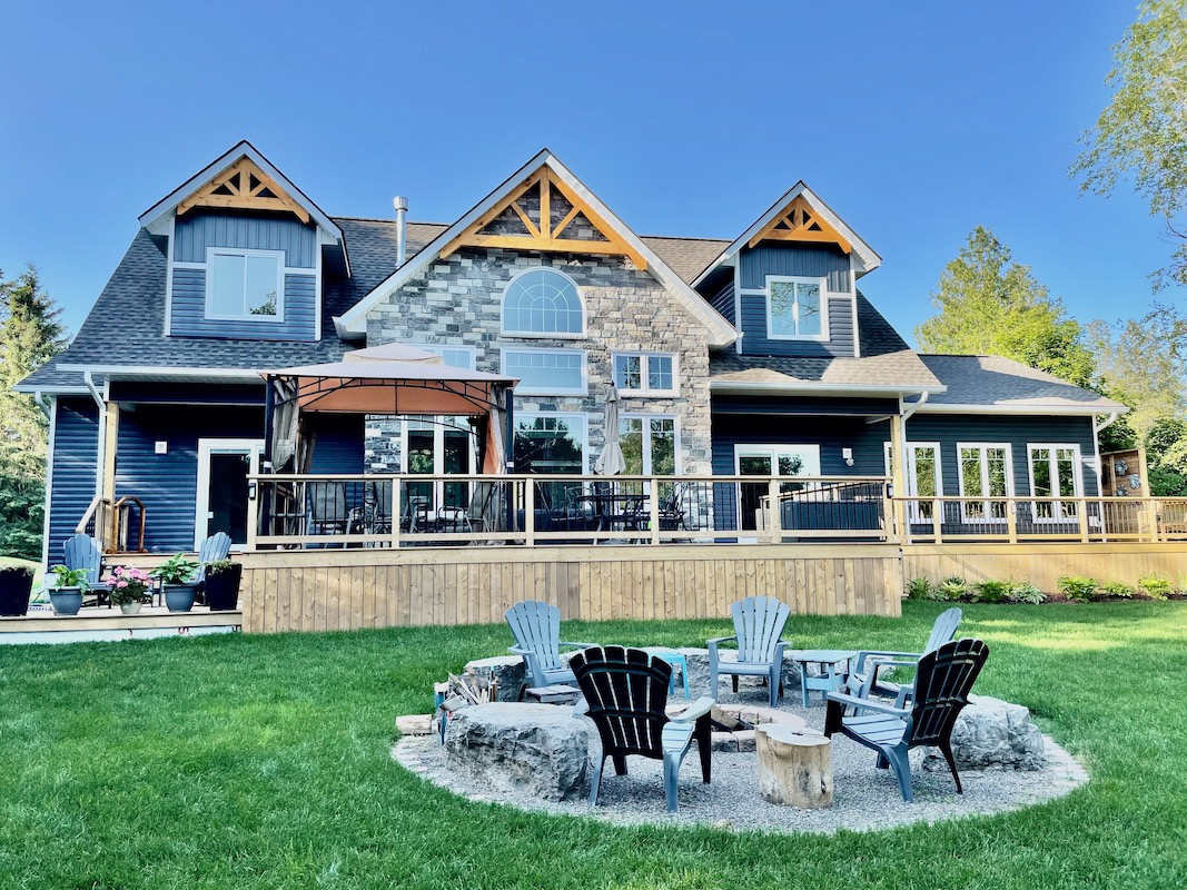 Kool Lakehouse On Sturgeon Lake Kawartha Cottage Vacations