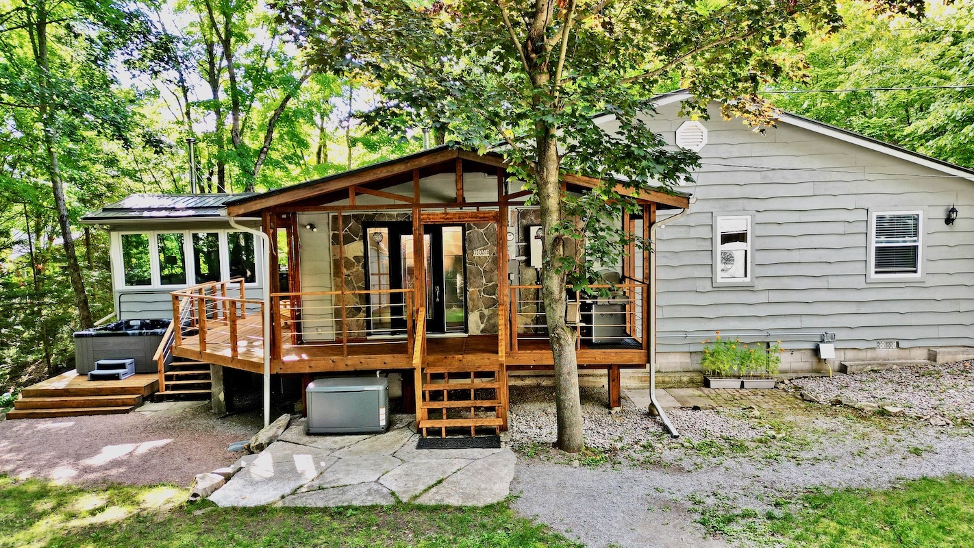 Waterfront Cottage Retreat on Buckhorn Lake Kawartha Cottage Vacations