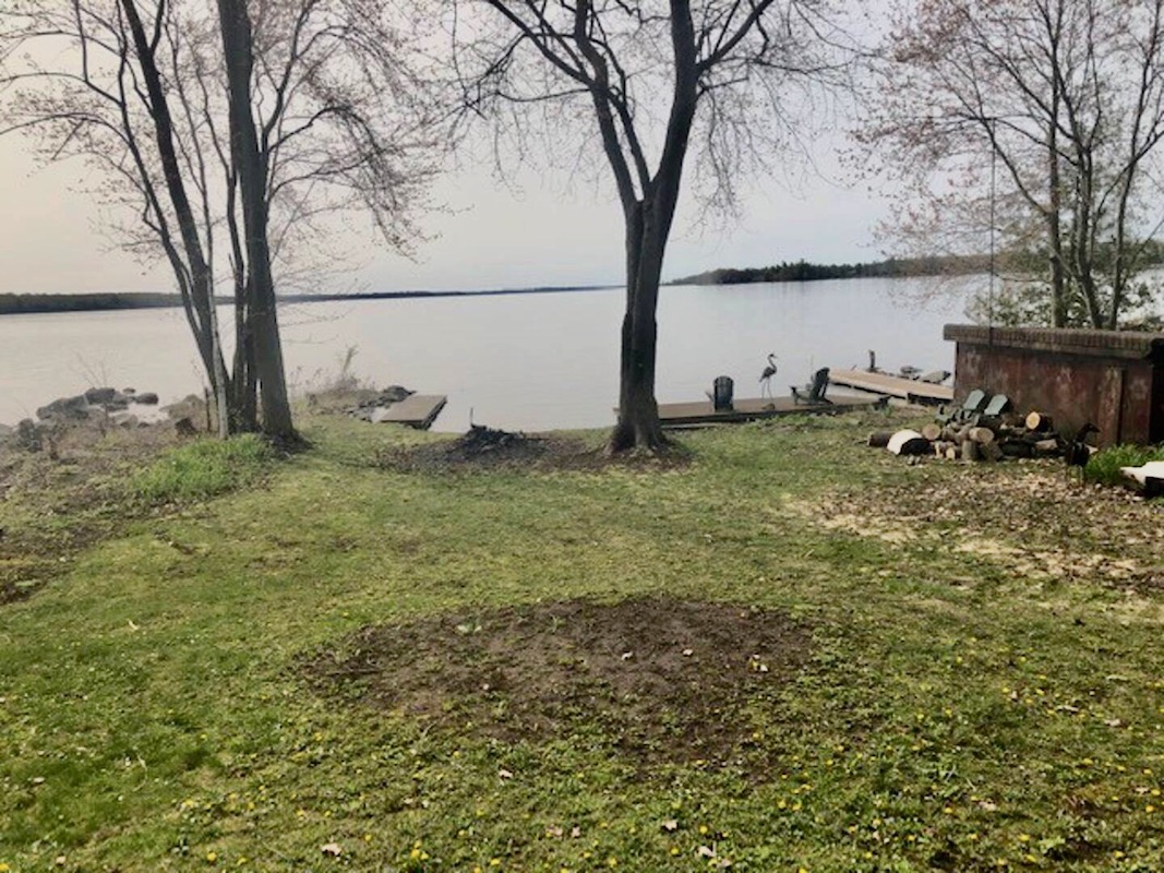 Luxury Waterfront Cottage on Pigeon Lake Kawartha Cottage Vacations