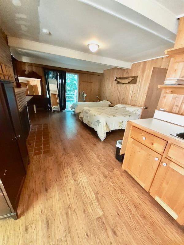 Beauty on Bass Lake Muskoka Kawartha Cottage Vacations