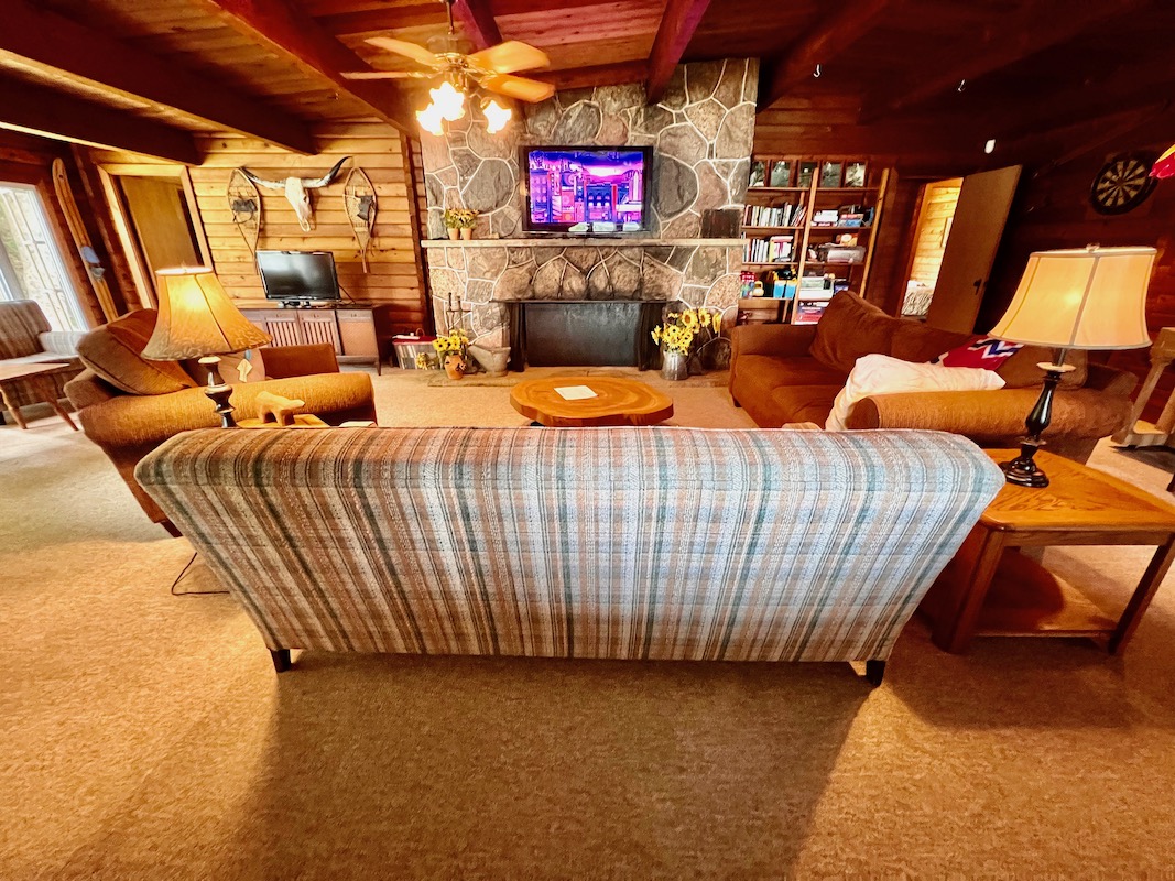 Lakeview Retreat By Four Mile Lake Kawartha Cottage Vacations