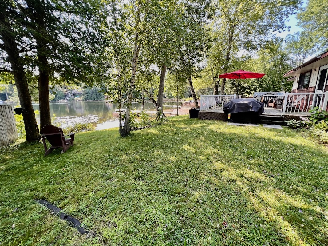Shadow Lake Waterfront Oasis Kawartha Cottage Vacations