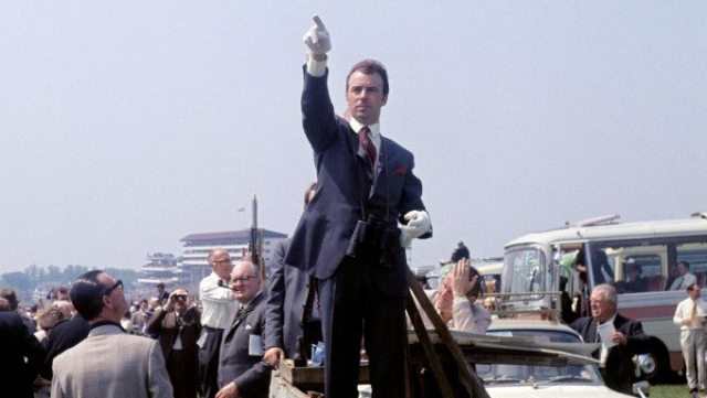 Men in White Gloves: The Rise and Demise of The Tic-Tac Man