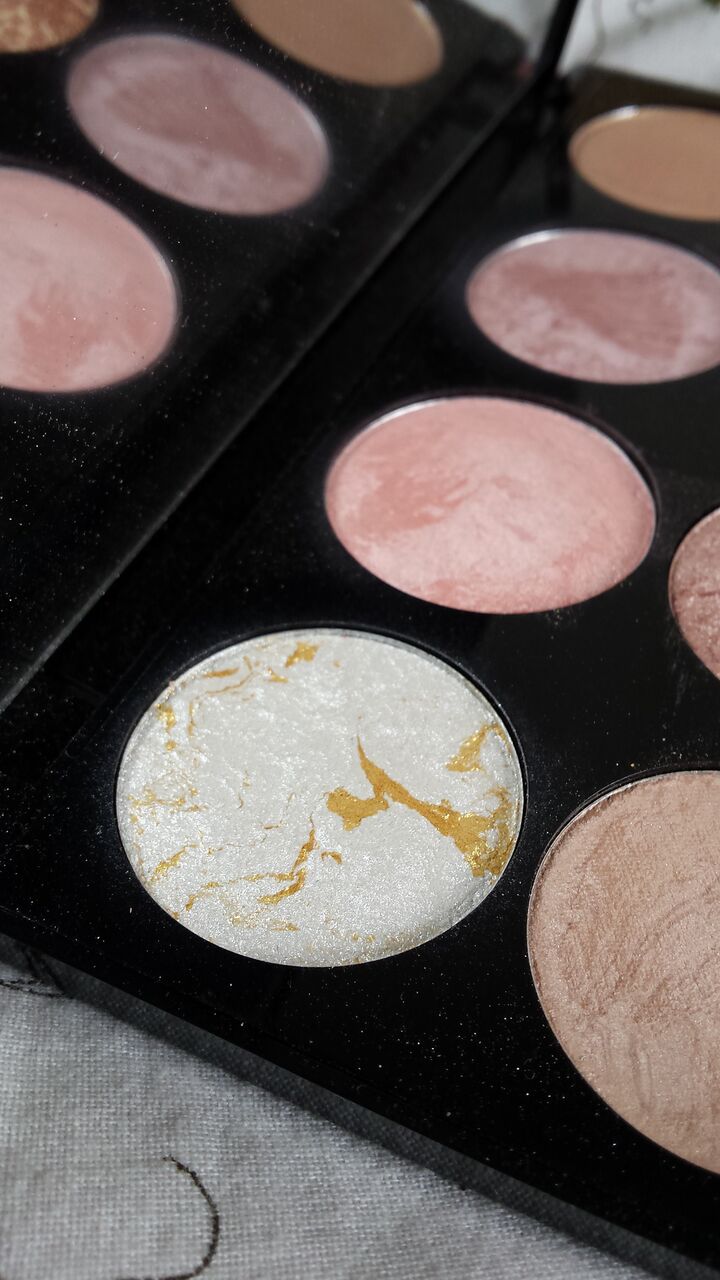 Review Makeup Revolution Ultra Blush & Contour Palette Golden Sugar