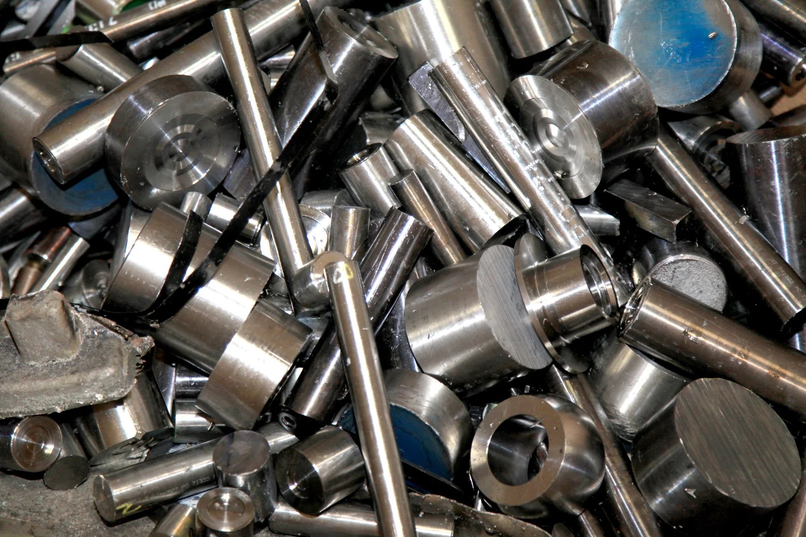 Ferrous & Non Ferrous Scraps KAYBEE FOUNDRY SERVICES PVT. LTD.