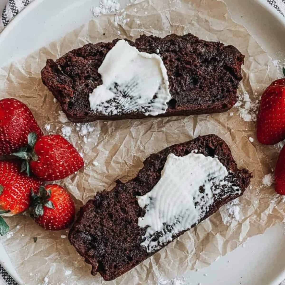 The Best Gluten Free Cake Mix and Baking Mixes (with links)