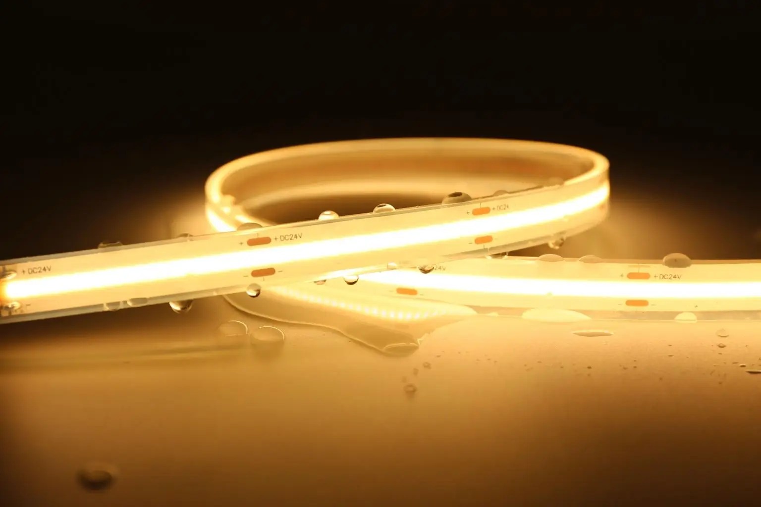 Comparing COB and SMD LED Strip Lights KayTai