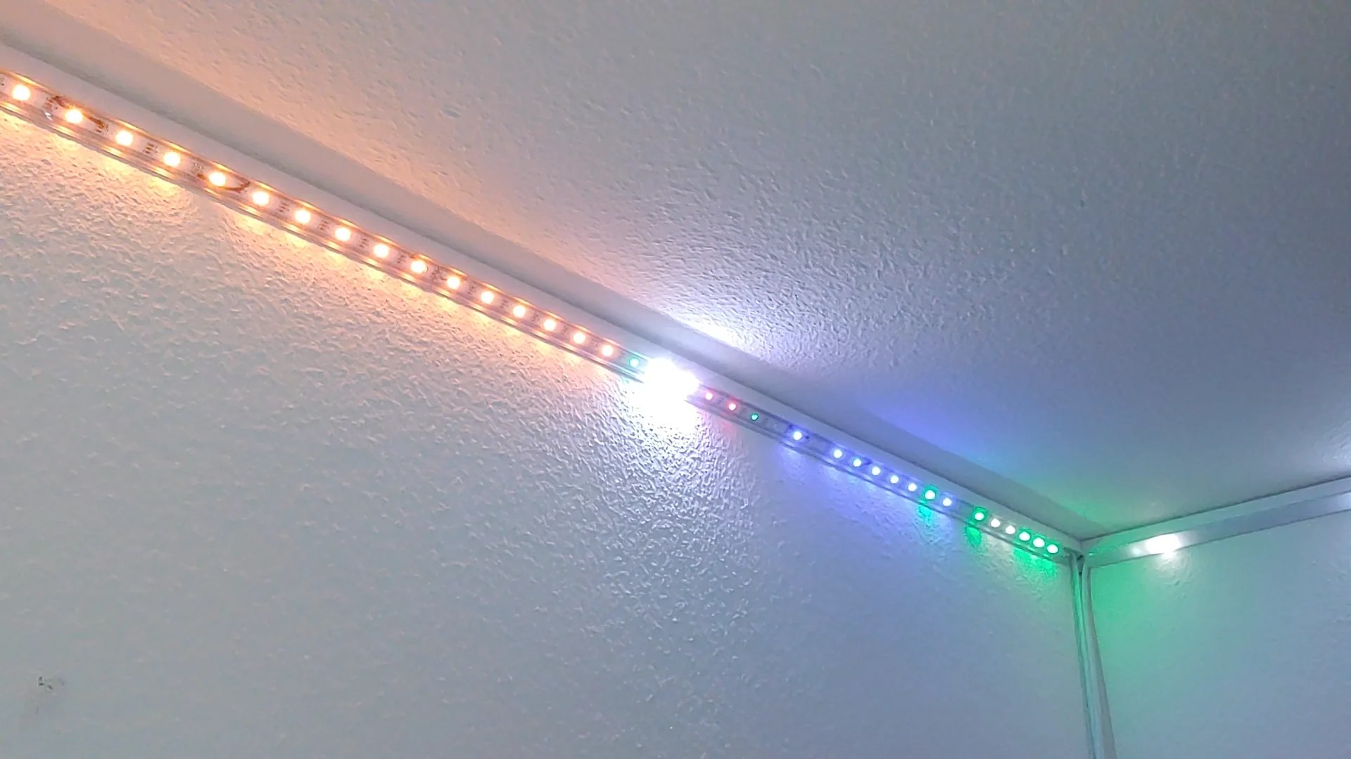 Lightstec 12V LED Strip Light System Weighing the Pros and Cons KayTai