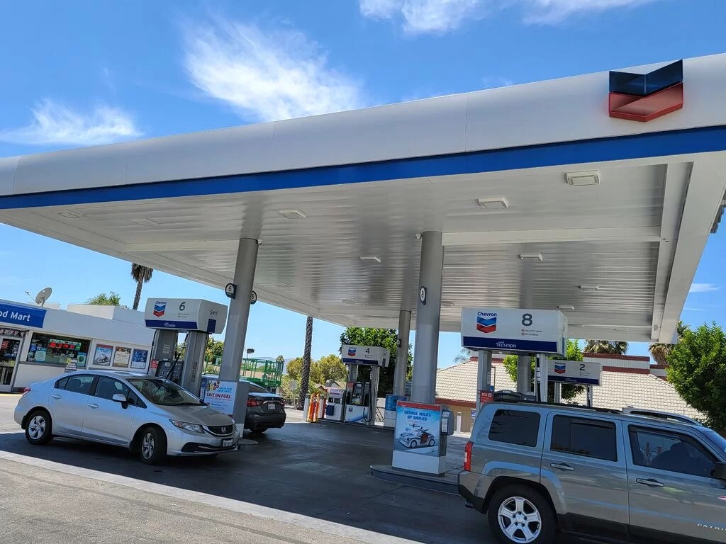 Gas Station Case Study Kaz Painting Contractors, Inc.