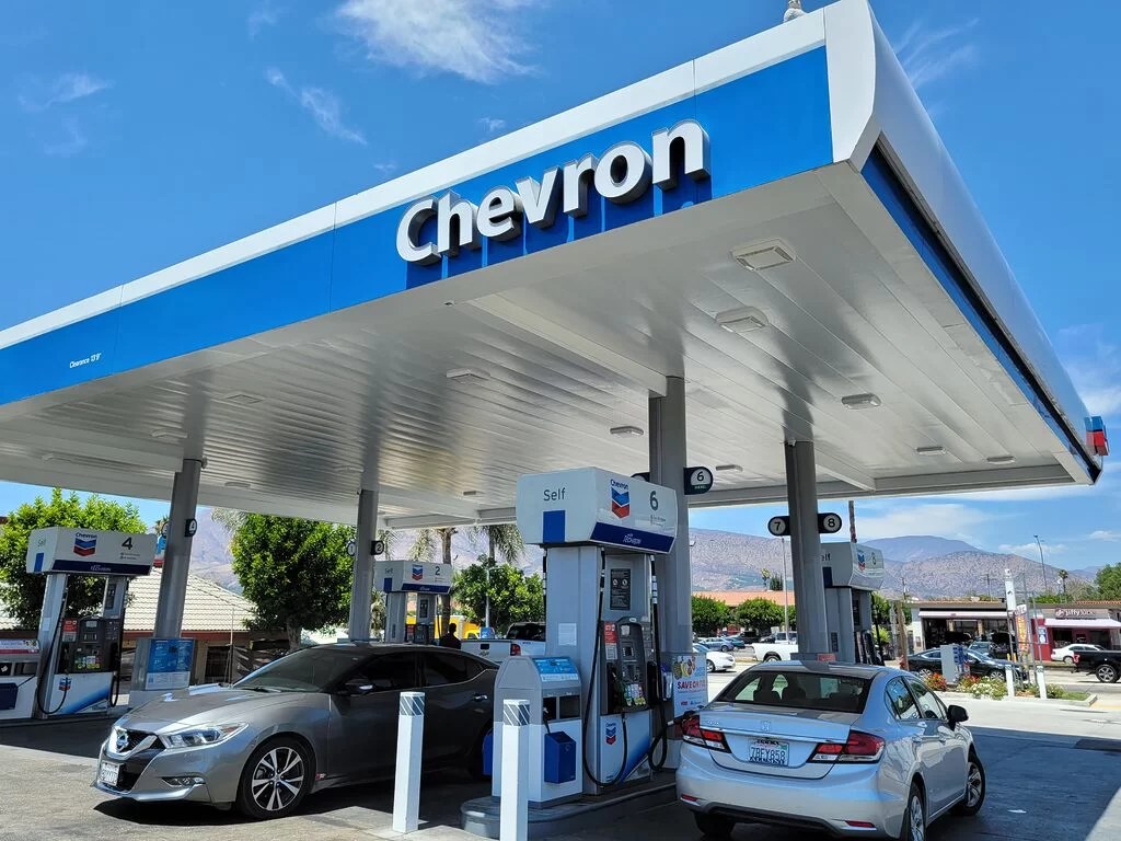 Gas Station Case Study Kaz Painting Contractors, Inc.