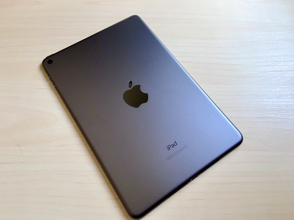 iPad mini 5（64GB）を整備品で、少し安く買えた！軽い取り回しで、持ち歩きできるちょうどいいサイズ！ 水輝亭