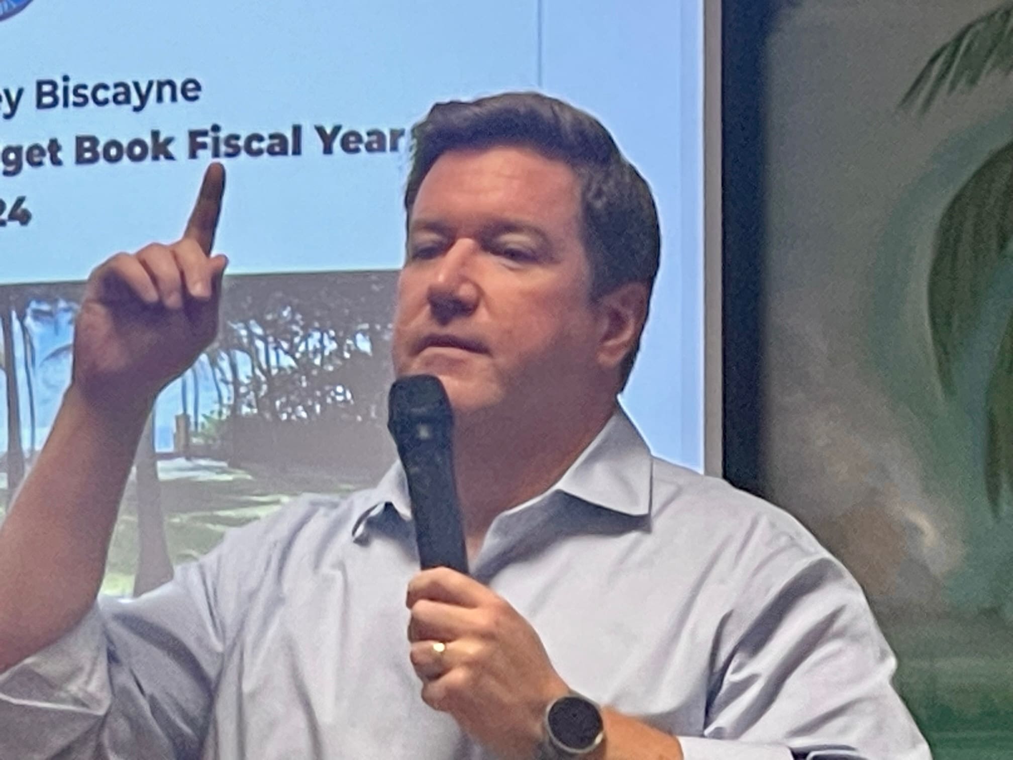 Antitax group pushes back on Key Biscayne budget and Manager