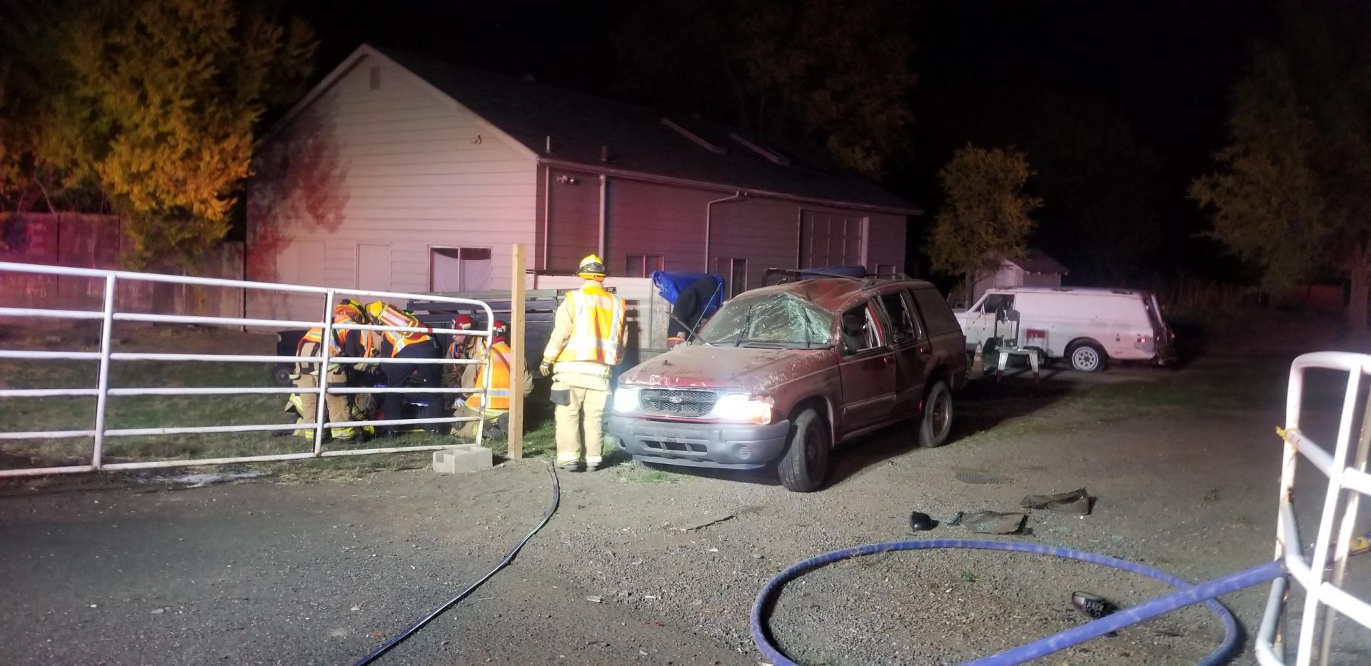 Redmond Car Wreck Traps Driver