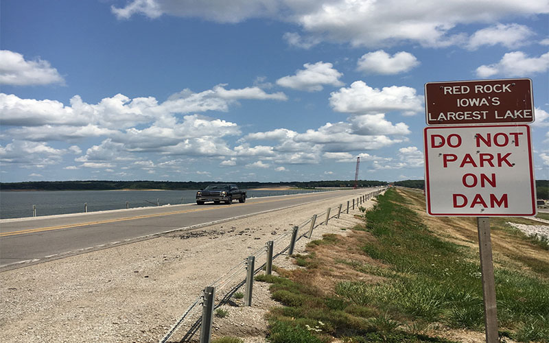 Corps to maintain fall water levels at Lake Red Rock through February