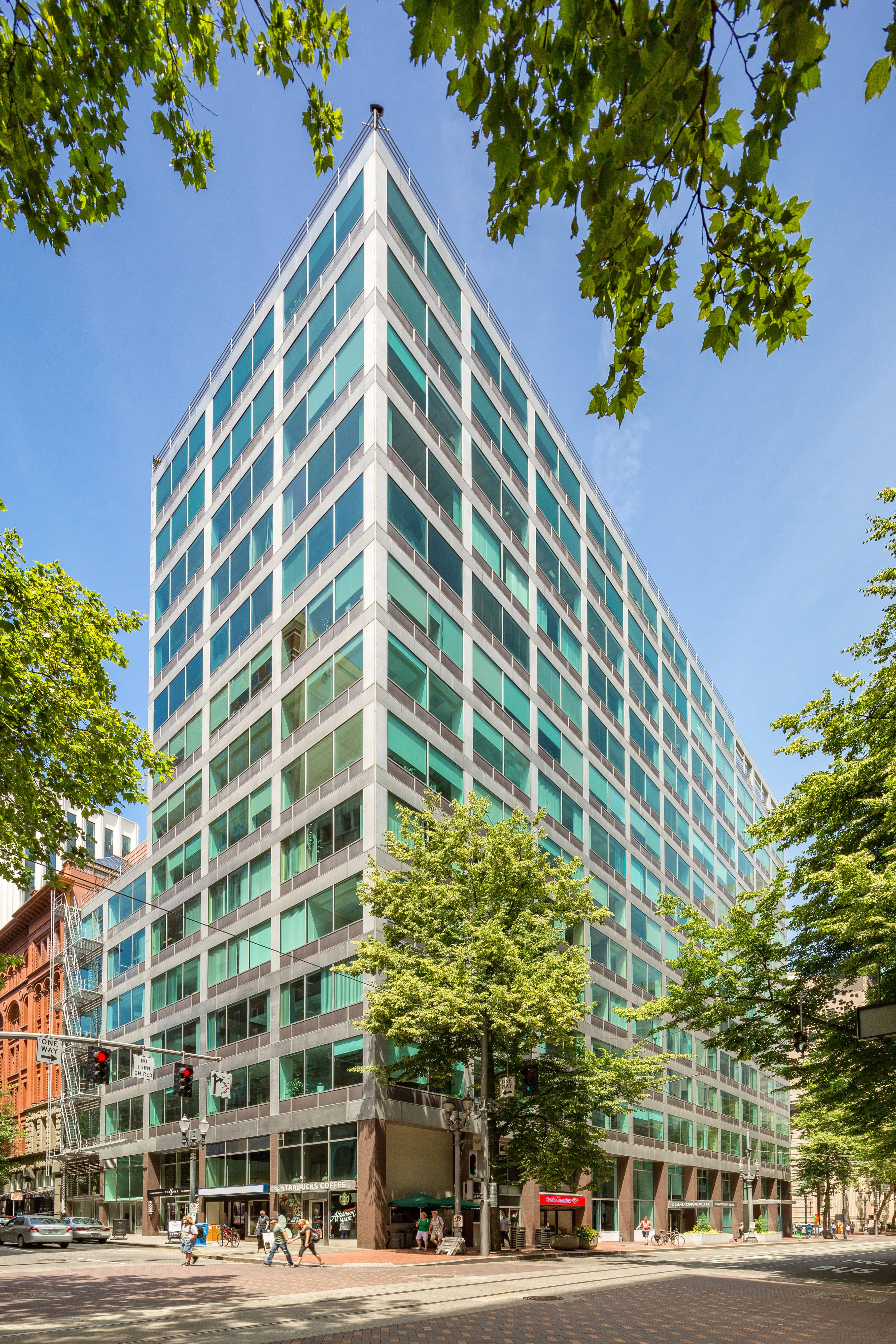 Premier Commercial Real Estate Properties KBS