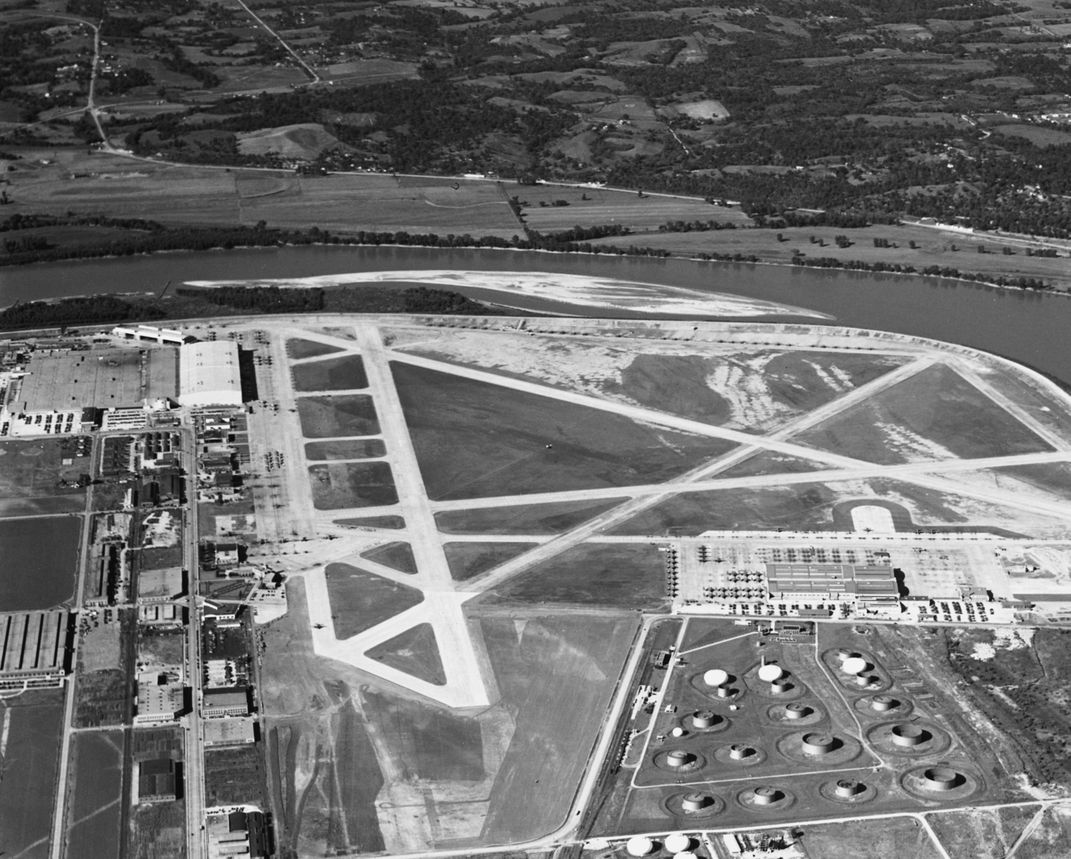 KC in WWII The Fairfax, Pratt and Whitney and Lake City Defense Plants