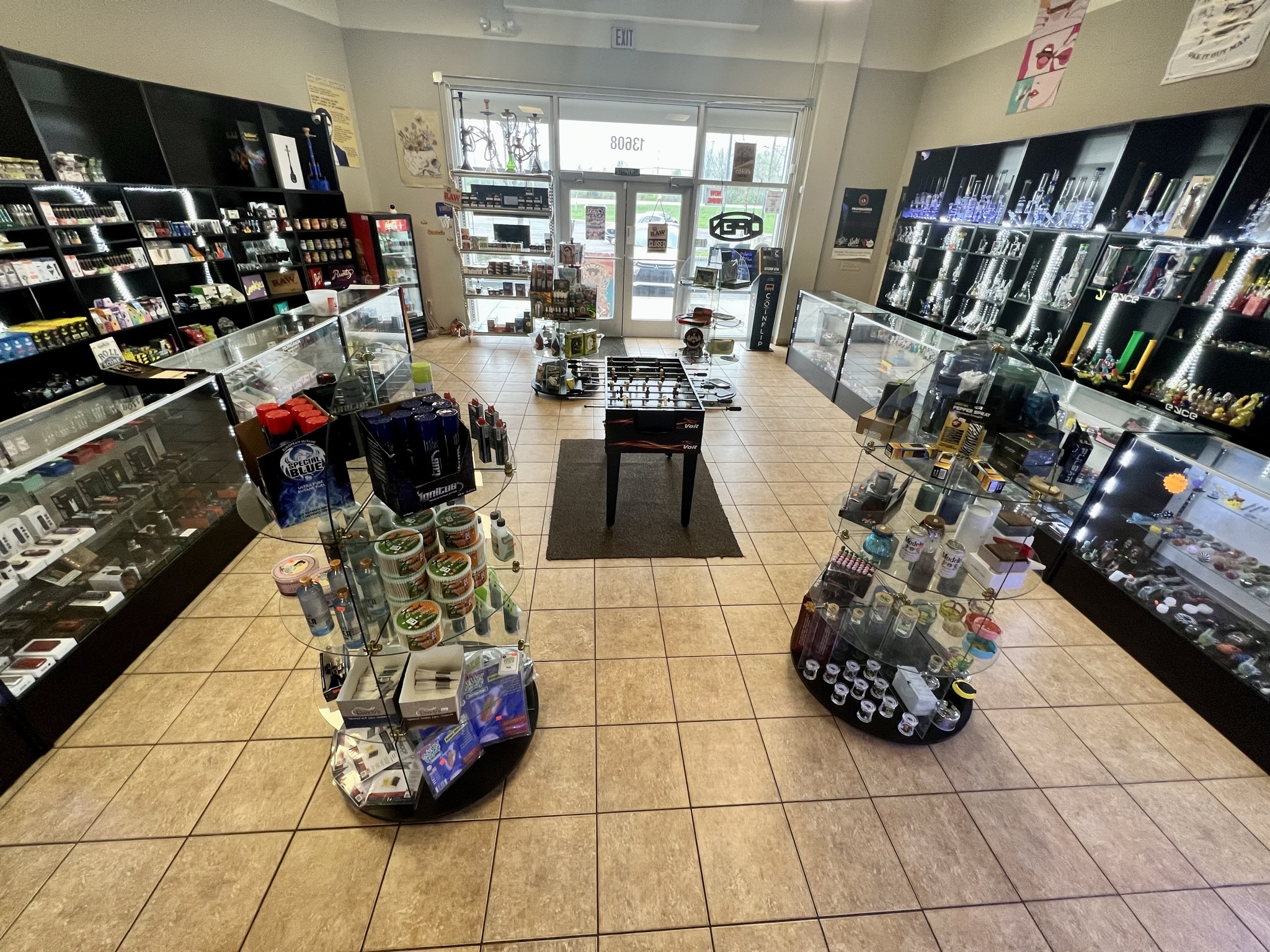 Need A Solid Smoke and Vape Shop For Spring? Smoke Tokz Superstore