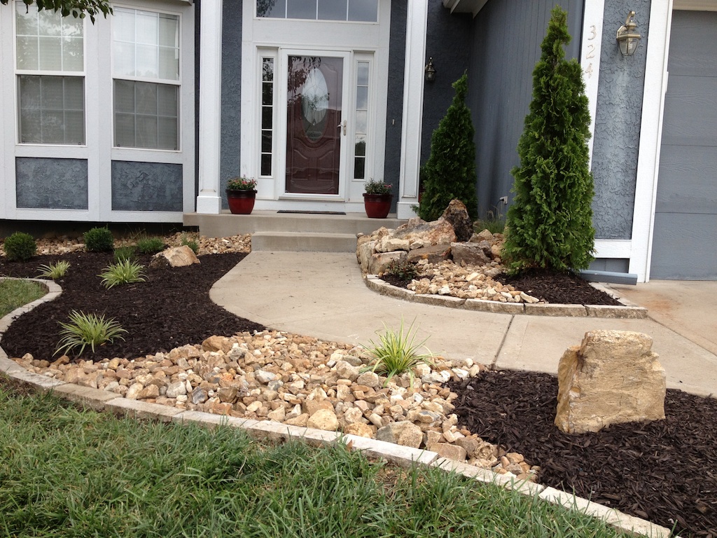 KC Garden Gate Lawn Care & Landscaping Raymore MO 816.744.8899