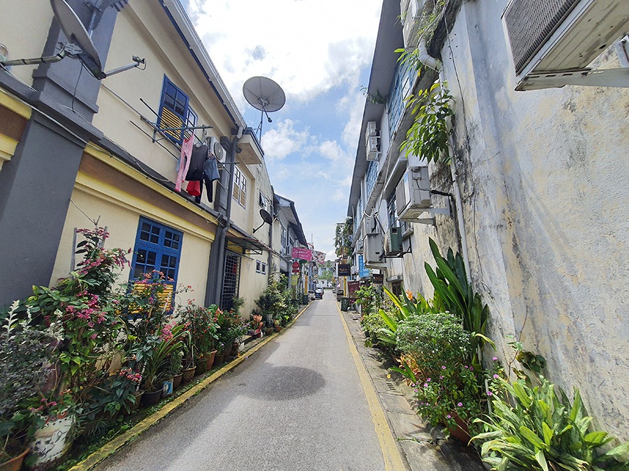 020 Upper China Street Kuching Old Bazaar