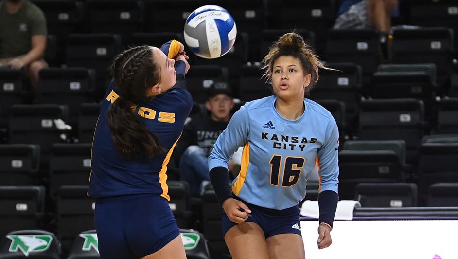 Kansas City volleyball splits two matches in first home games of season Roo News