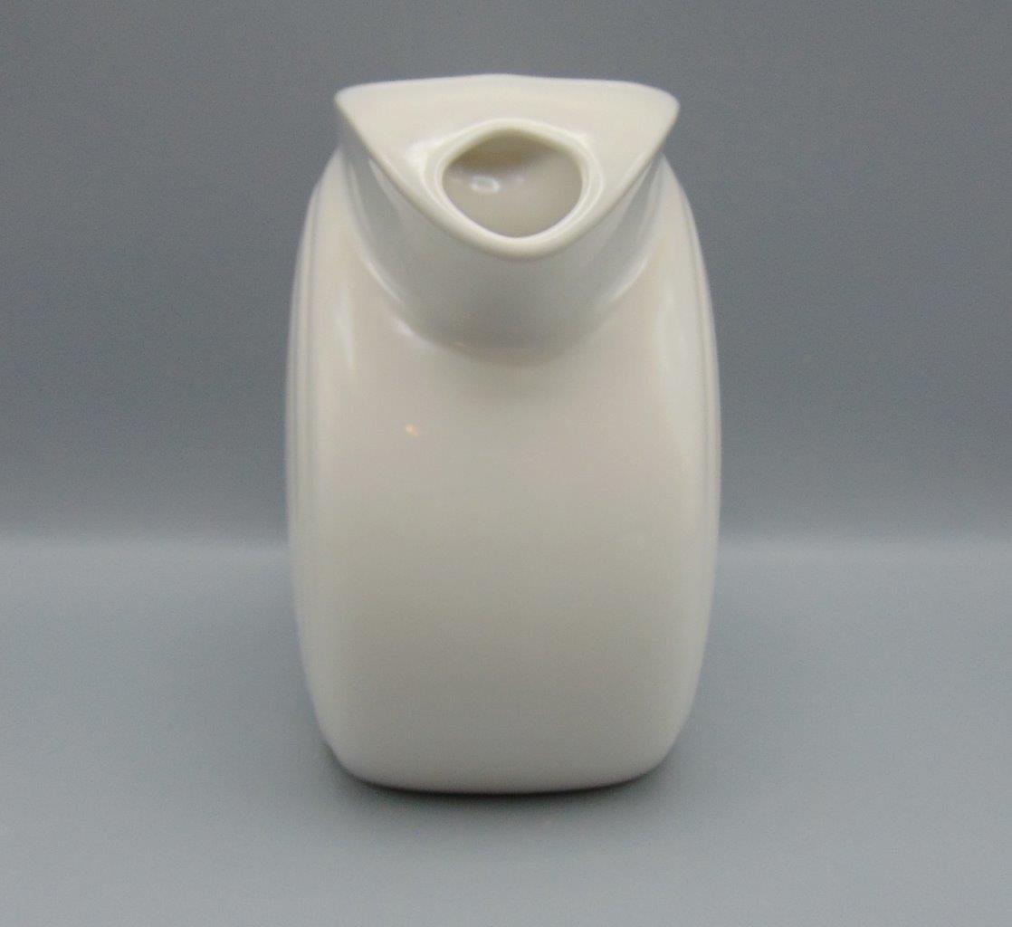 Fiesta Fiestaware White Disc Ice Lip Water Pitcher p86