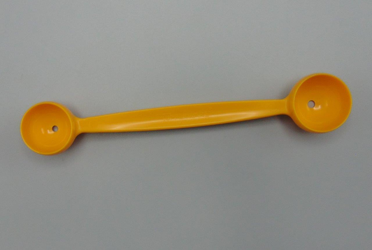 Tupperware Gadget Butterscotch 13331 Melon Baller