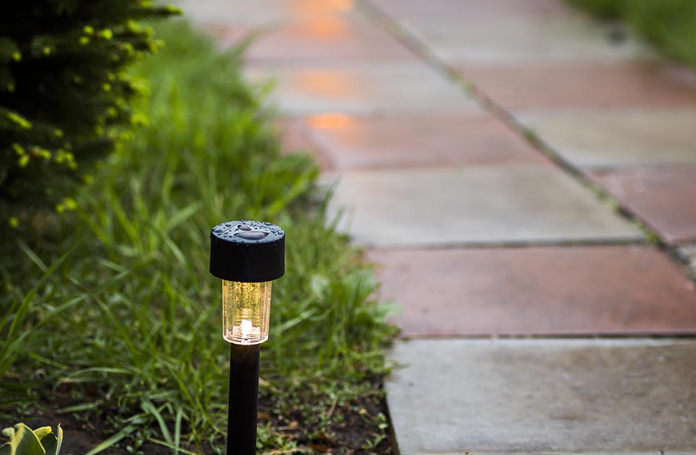 How Your Landscape Lighting Can Affect Lawn Care and Maintenance