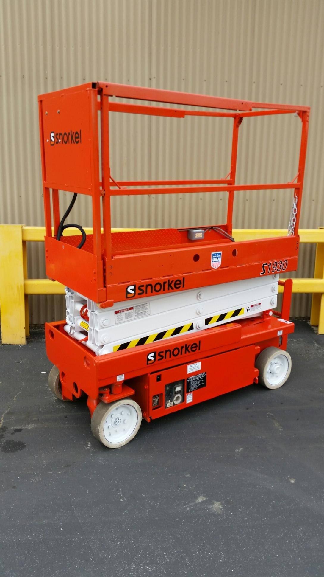 Snorkel S1930 Electric Scissor Lift KDR Equipment