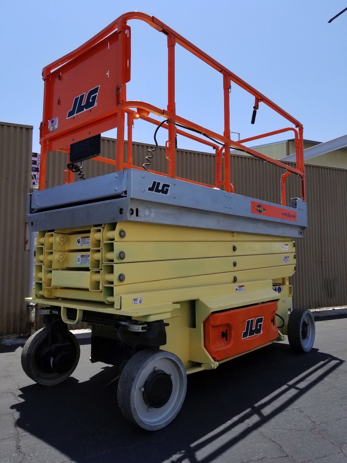 2011 JLG 3246ES Scissor Lift KDR Equipment