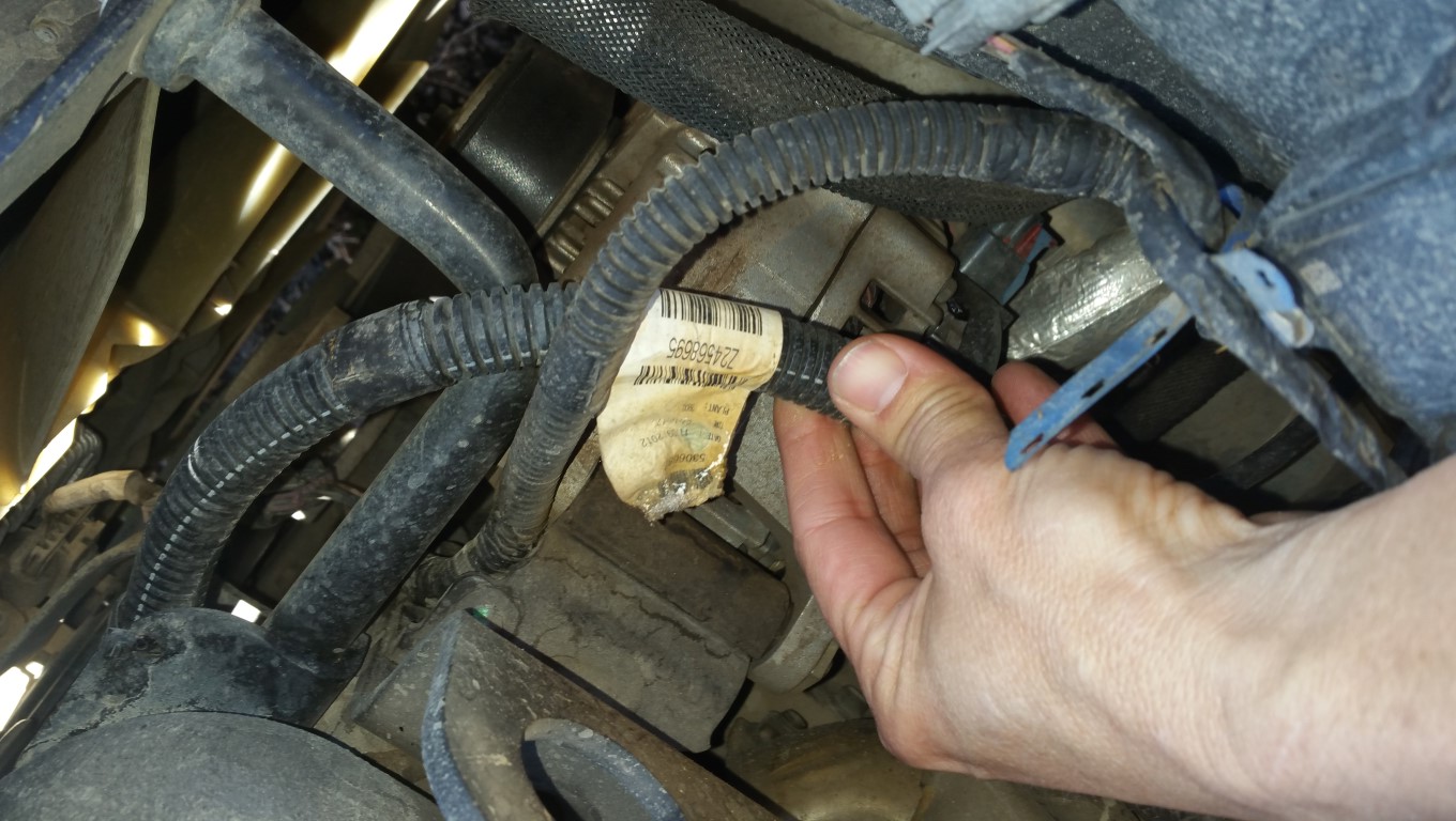 Defective heavyduty Ram truck alternators cause fires under the hood