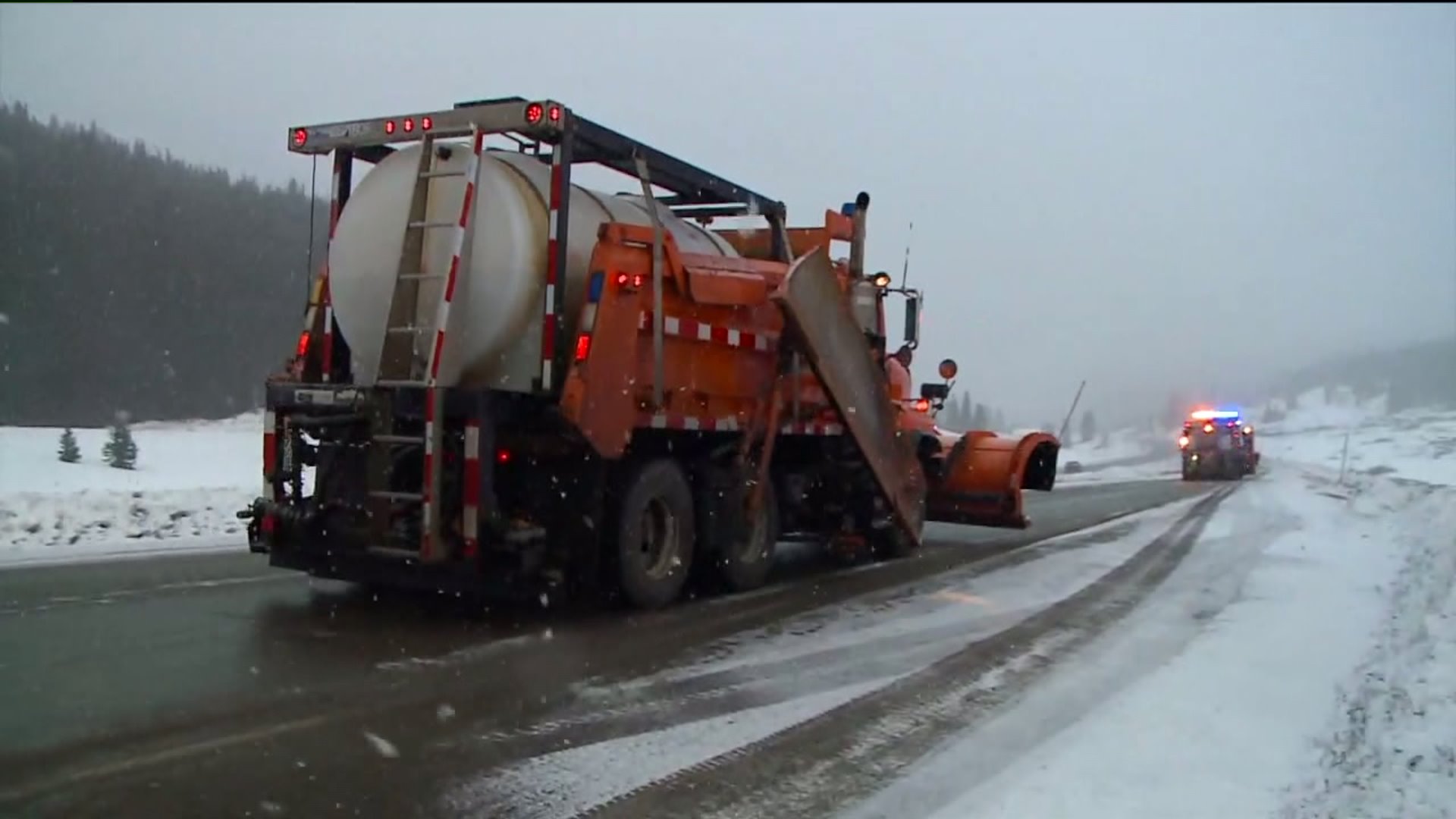 CDOT warns drivers to ‘play it safe’ as mountain snow rolls in FOX31