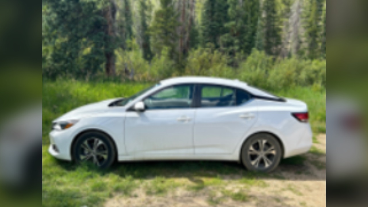 CO CO Svetlana Ustimenko 55, from FL, rental car found Deadhorse