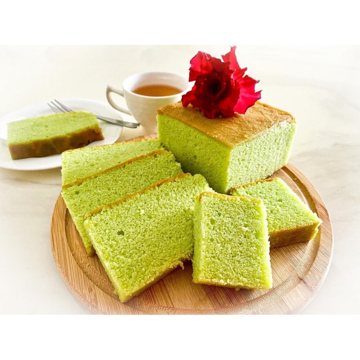 Pandan Butter Cake
