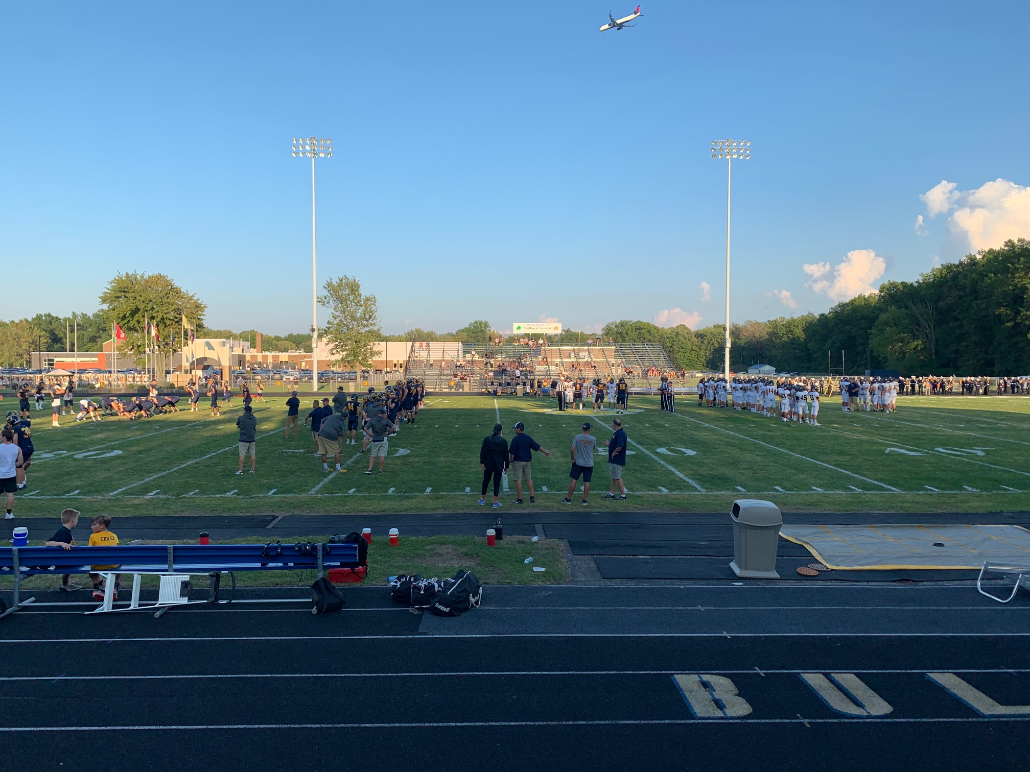 Olmsted Falls Pounds North Ridgeville 49-19 - Kee On Sports Media Group