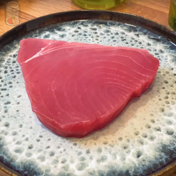 ᐅ How to Store Tuna (Fresh, frozen, oil, vinegar) •【 2023