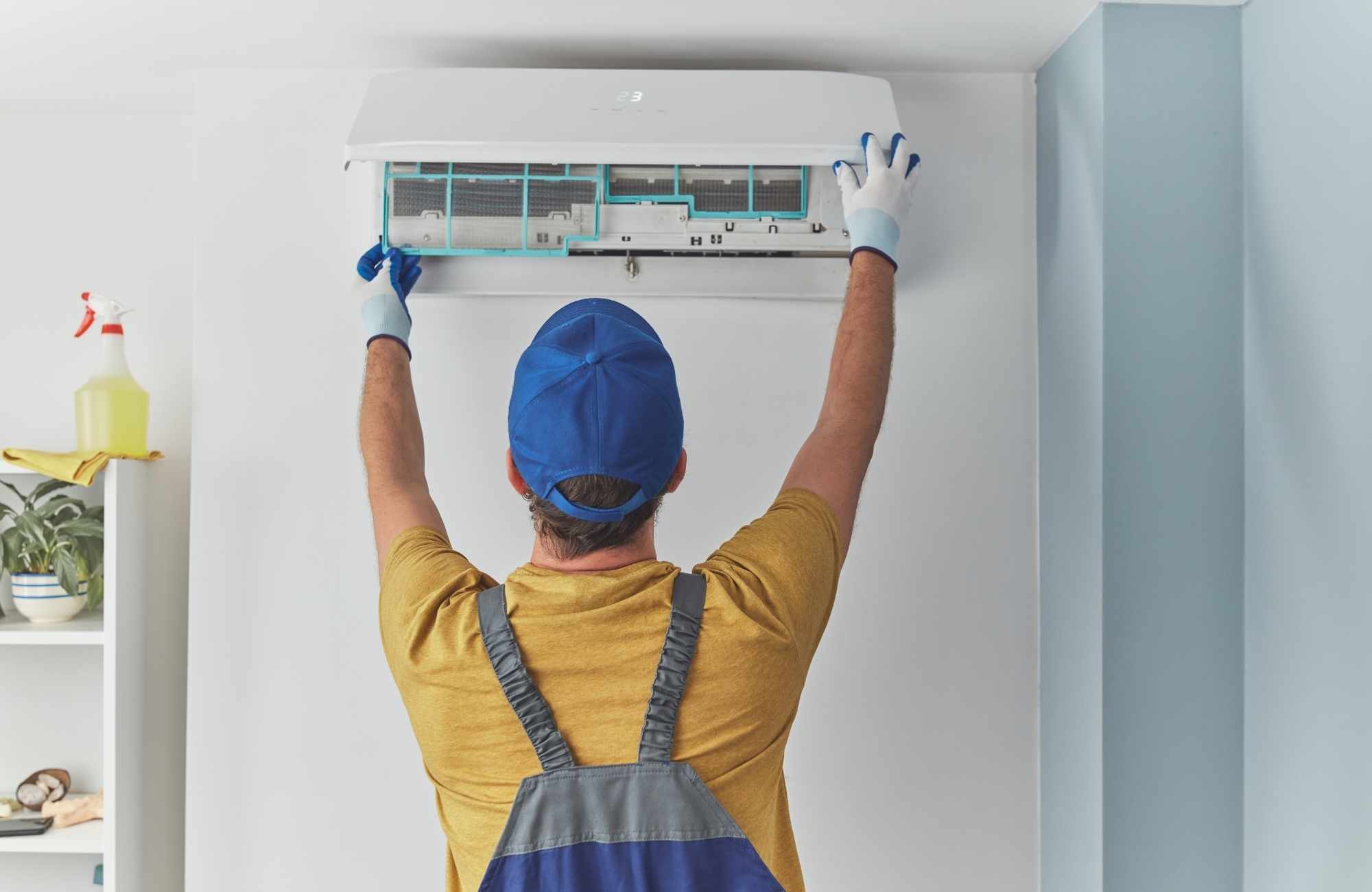 AC Stopped Working? Quick Fixes & When to Call a Pro