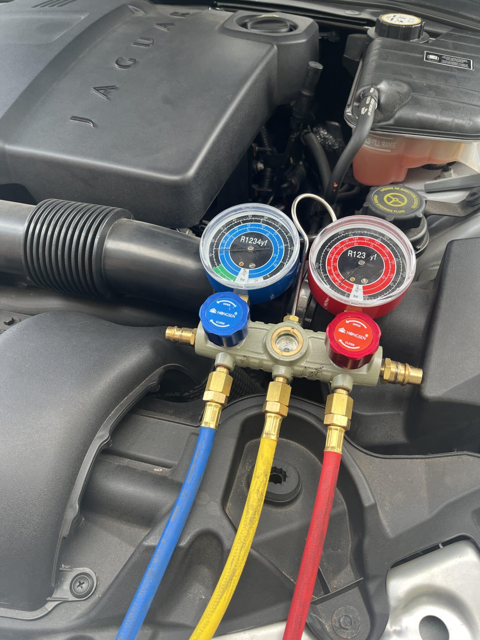 Car AC Regas R134 A Comprehensive Guide Keepin Cool Auto Air