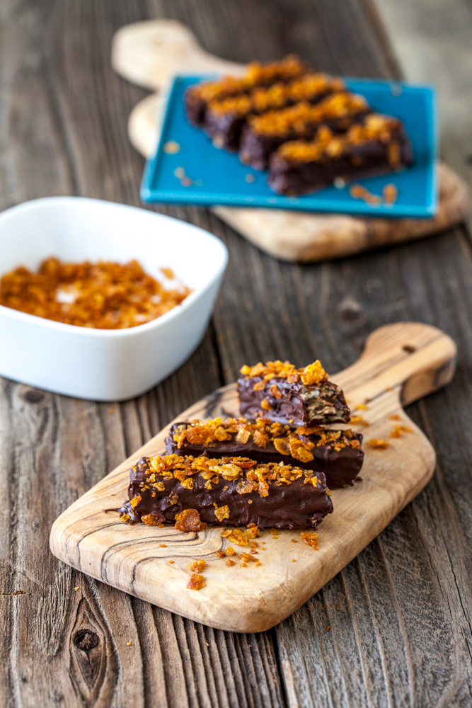 Vegan Flaky Flix Cookies