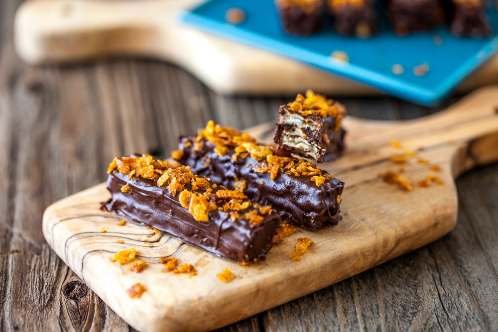 Vegan Flaky Flix Cookies